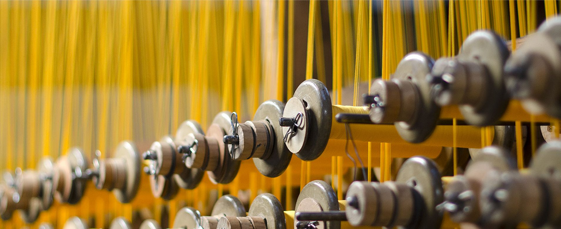 Photo d'une machine de confection des uniformes de l'entreprise Kupertino Technology